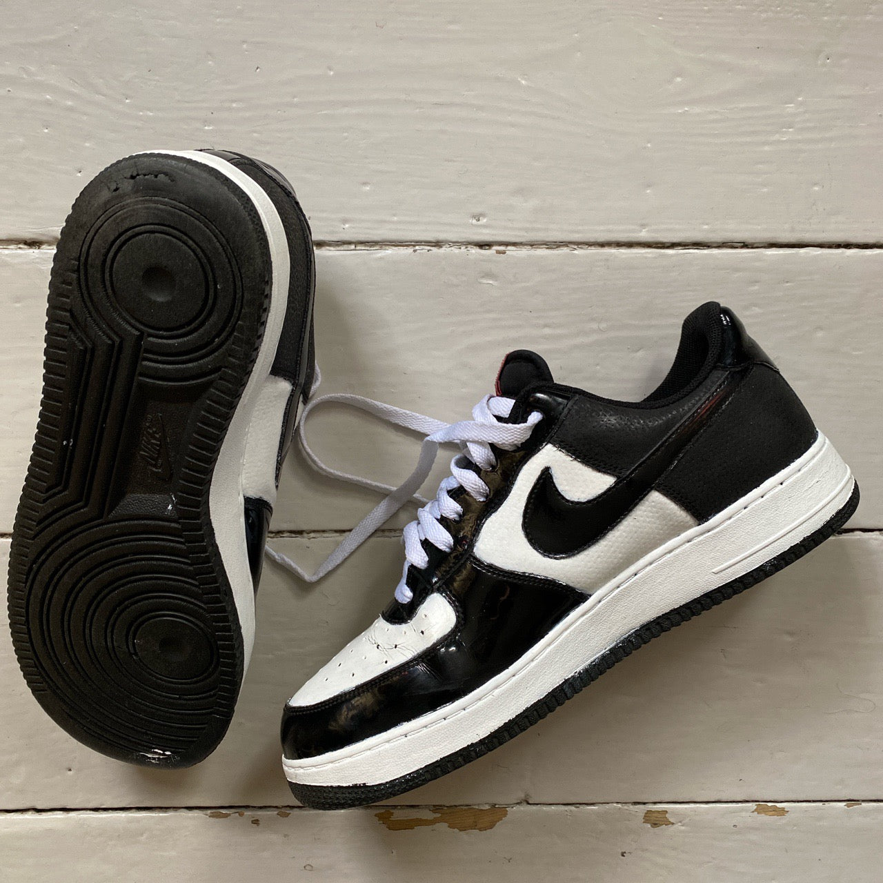 Nike Air Force 1 White and Black 2010 (UK 11)