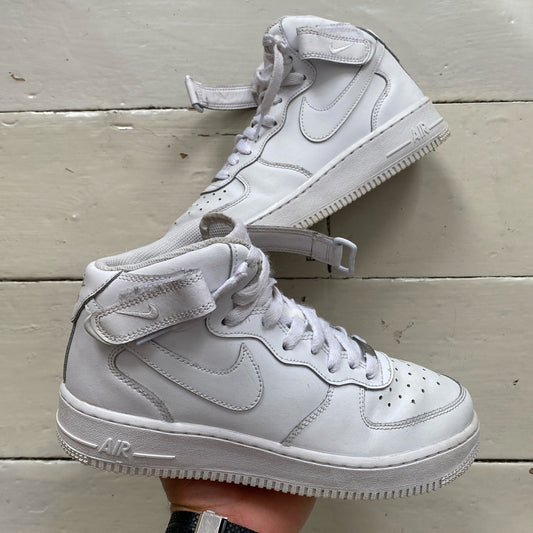Nike Air Force 1 Mid (UK 6)