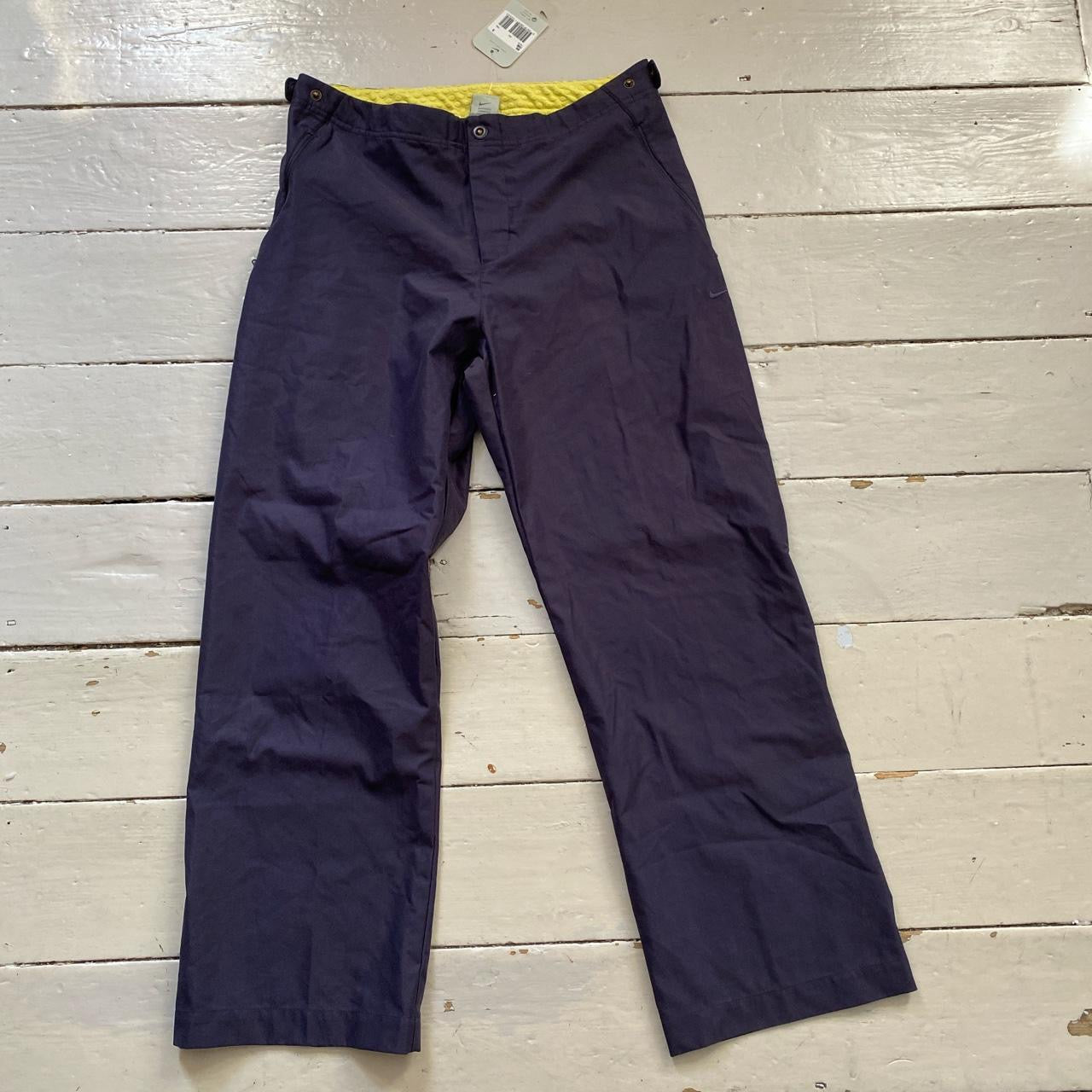 Nike Vintage Navy Cargo Trousers (Medium)