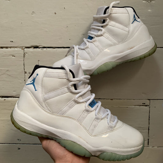 Jordan 11 Legend Blue (UK 9)