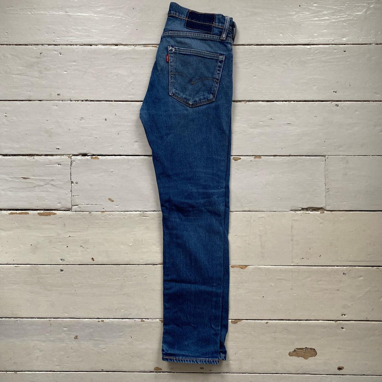 Levis Blue Jeans (32/30)