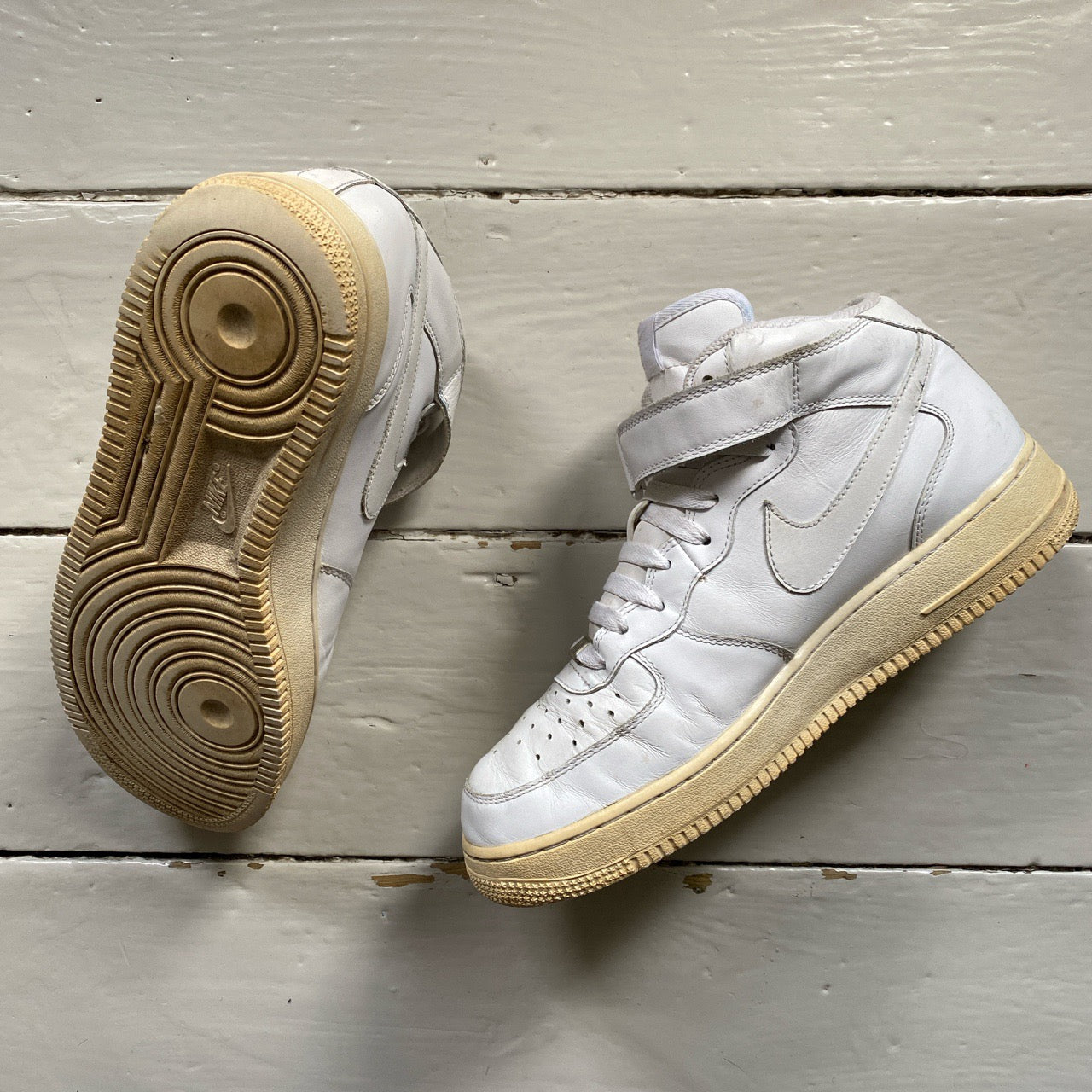 Nike Air Force 1 Mid White 2009 (UK 9)