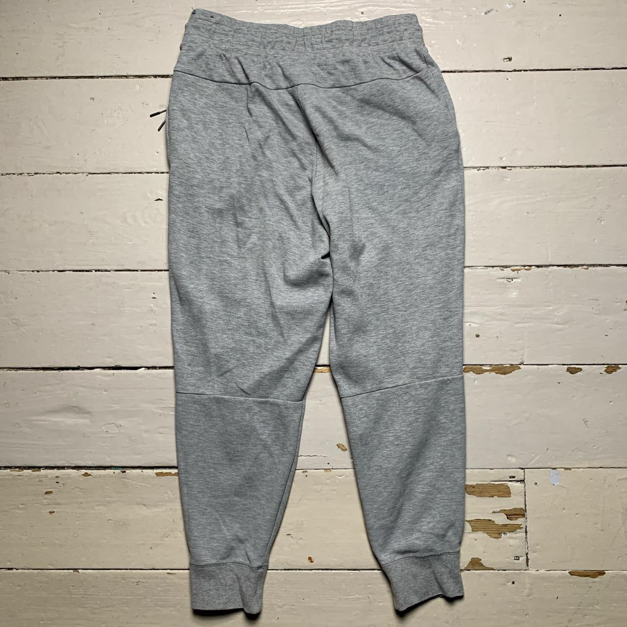 Nike Grey Tech Fleece Bottoms (Medium)