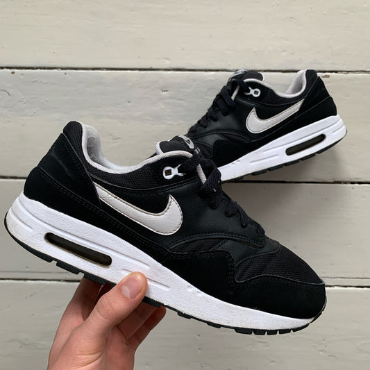 Nike Air Max 1 Black and White (UK 6)