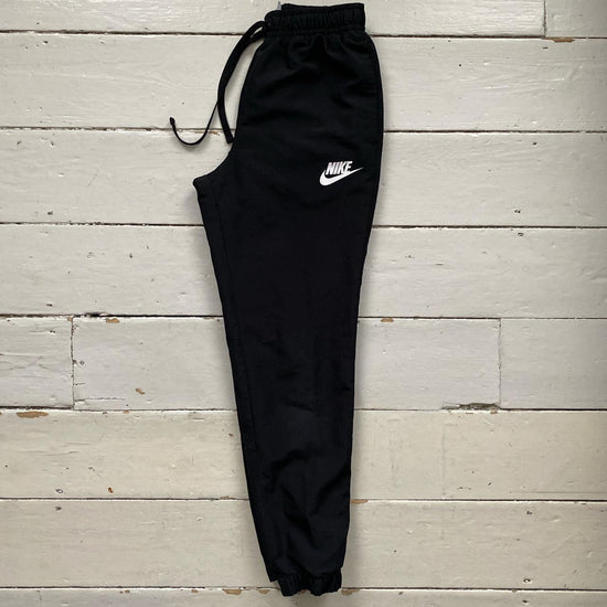 Nike Swoosh Shell Bottoms (Small)
