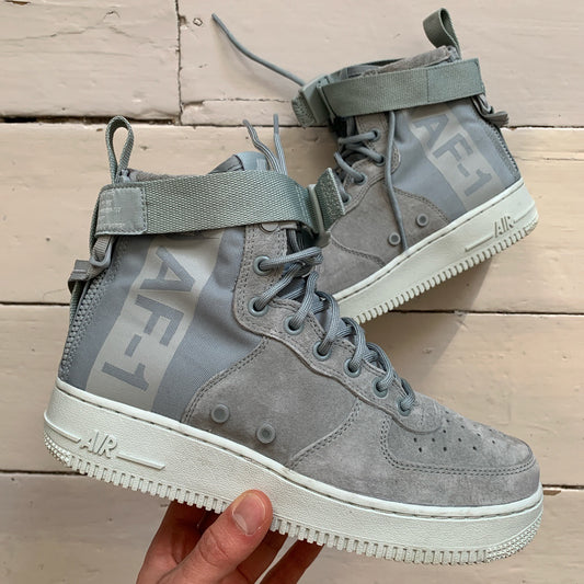 Nike Air Force Boot Utility (UK 6)
