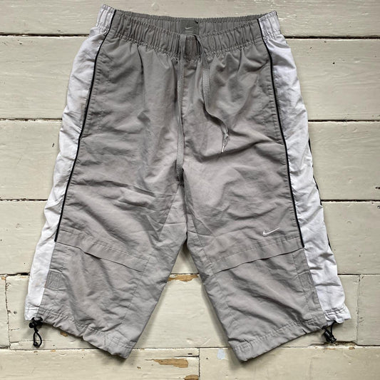 Nike Vintage Shell Shorts (Small)