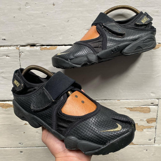 Nike Air Rift Black Leather (UK 6.5)