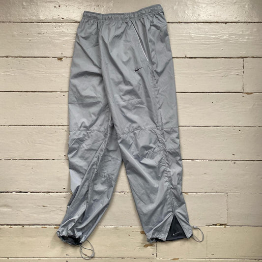 Nike Vintage Silver Grey Shell Bottoms (Large)