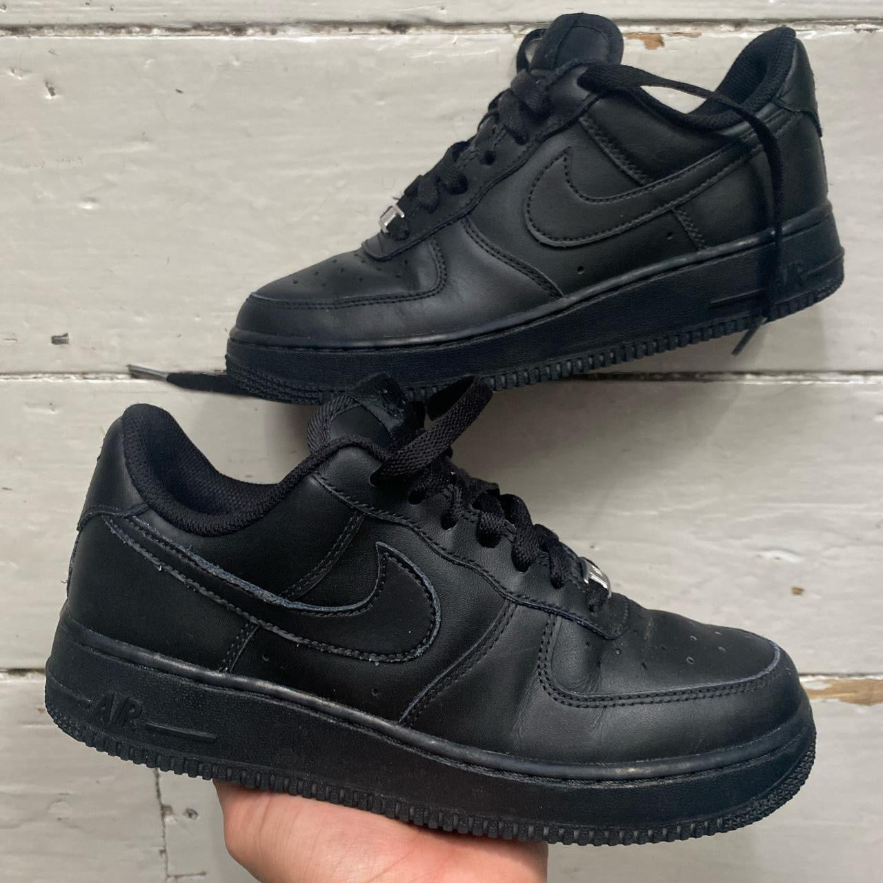 Nike Air Force 1 Black (UK 5)