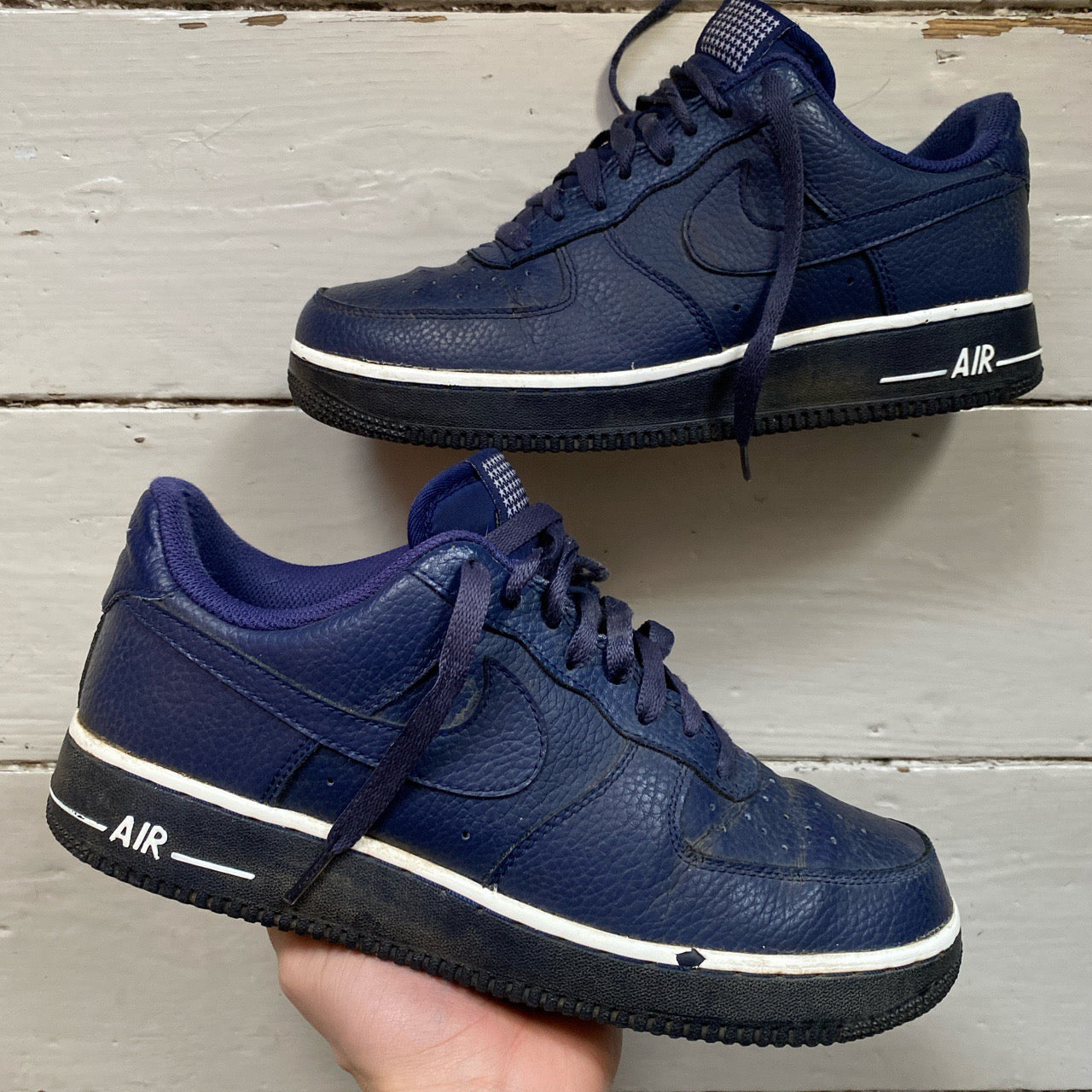 Nike Air Force 1 Navy (UK 7)