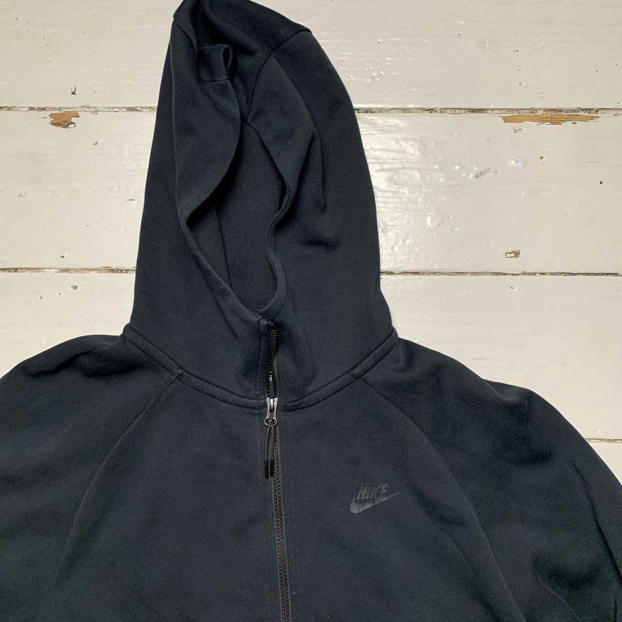 Nike Tech Fleece Black Hoodie (Large)