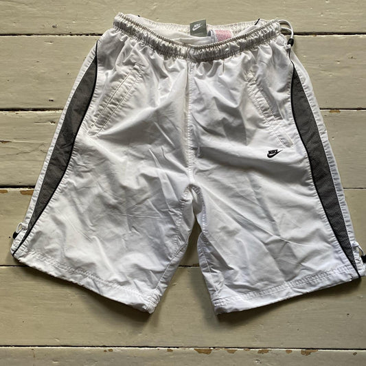 Nike Vintage Swoosh Shell Shorts (Large)