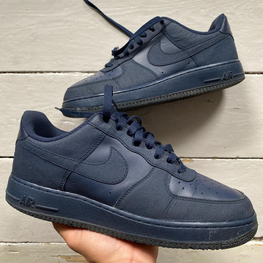 Nike Air Force 1 Navy (UK 9)