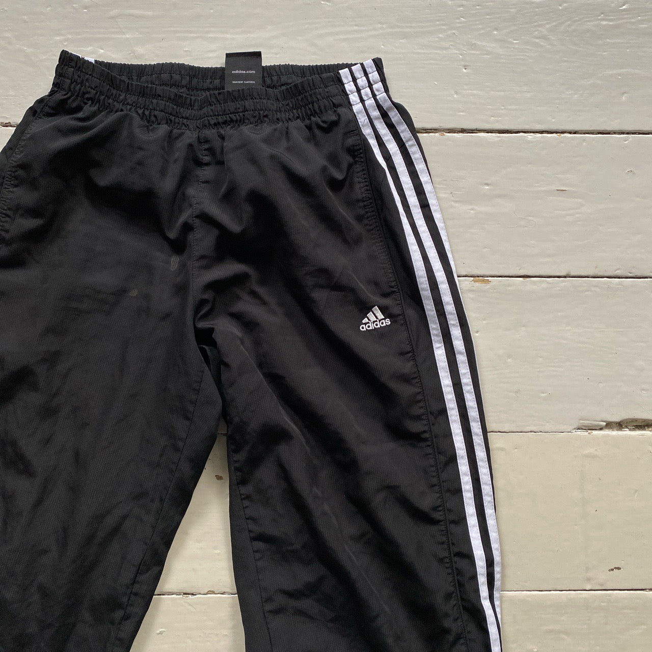 Adidas 3/4 Shell Shorts (Medium)