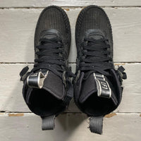 Nike Air Force 1 Watershield (UK 7.5)