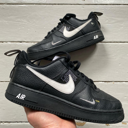 Nike Air Force 1 Utility Black and White (UK 8)