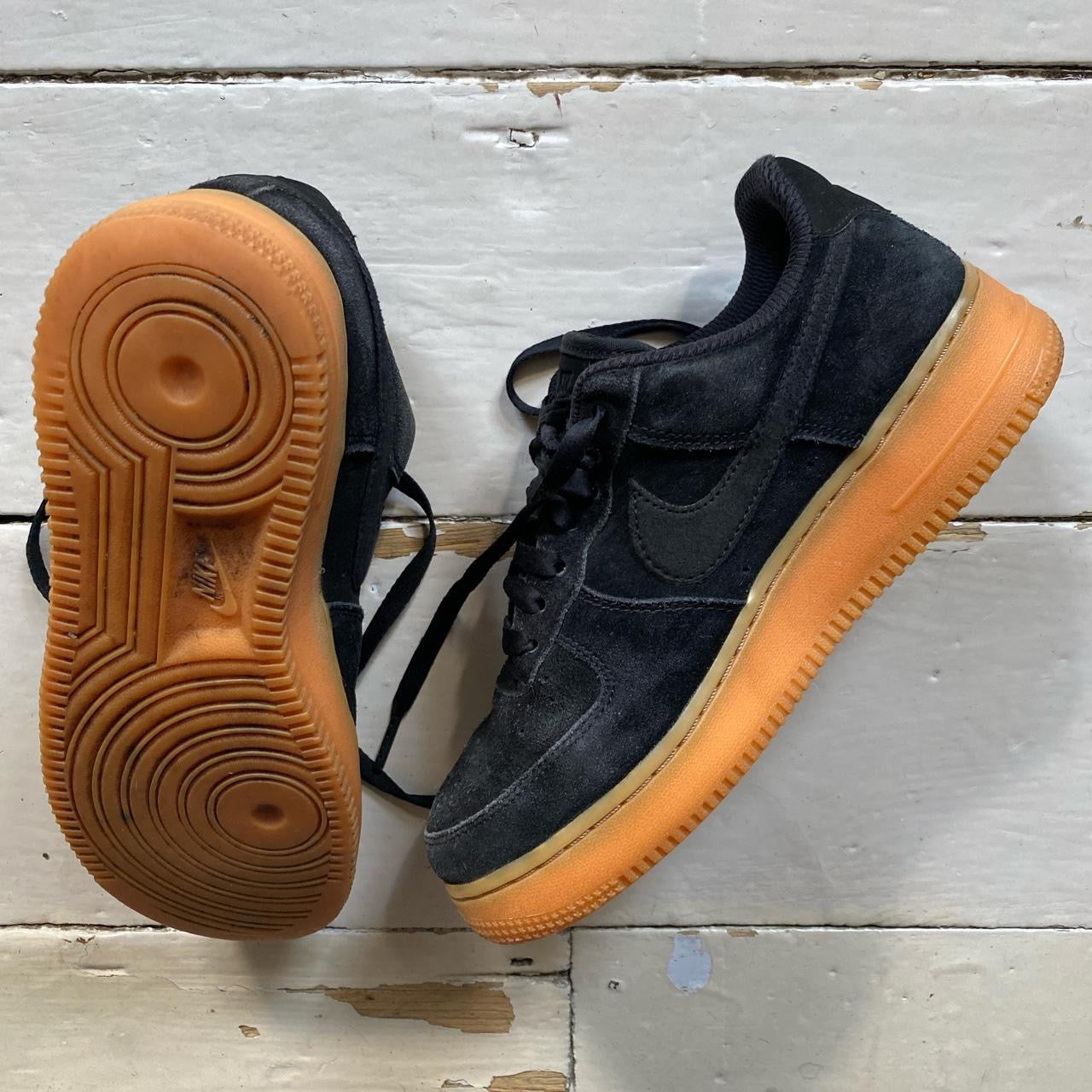 Nike Air Force 1 Black Gum (UK 5)