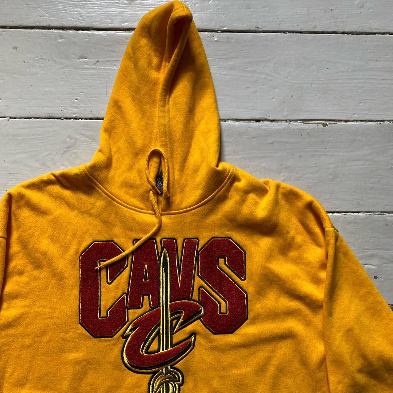 Cavalliers Yellow NBA Hoodie (Medium)