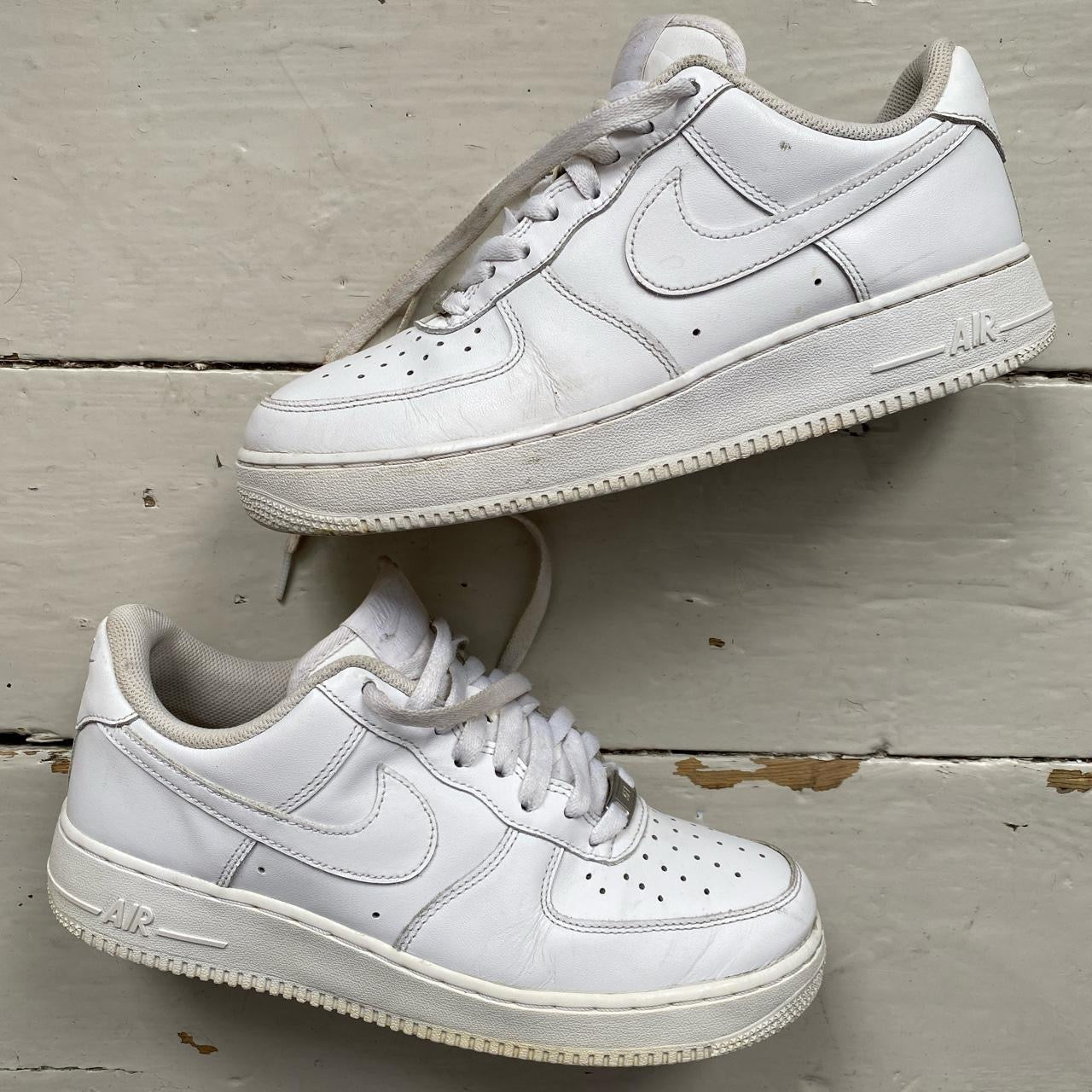 Nike Air Force 1 White (UK 8)