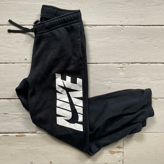 Nike Club Swoosh Joggers (Small)