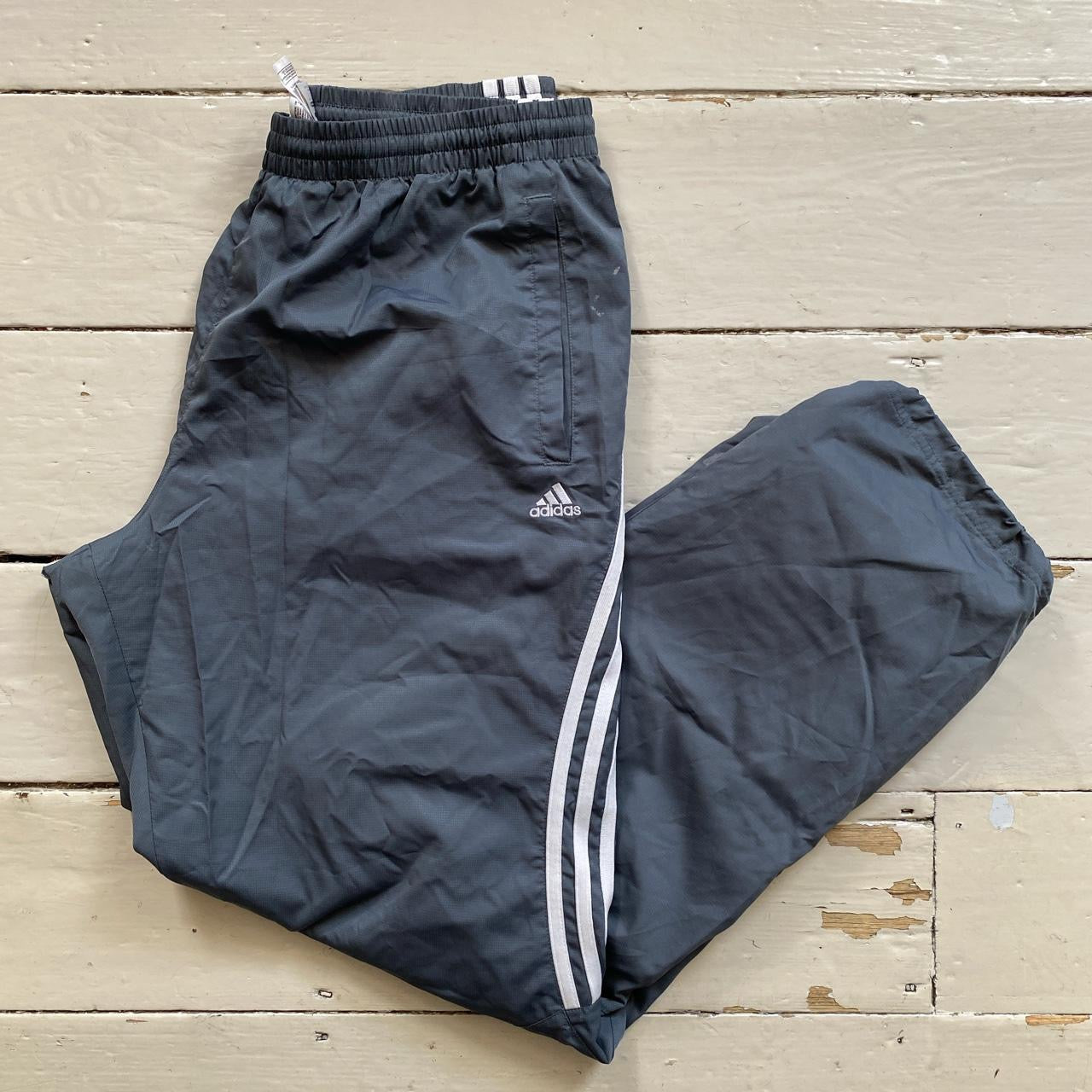 Adidas Grey Shell Bottoms (Large)