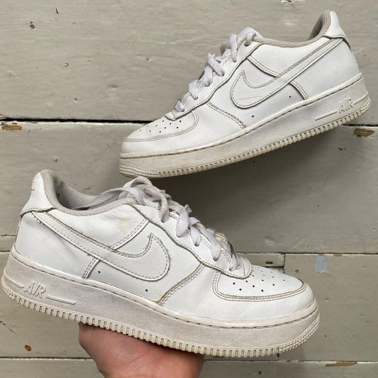 Nike Air Force 1 White (UK 6)