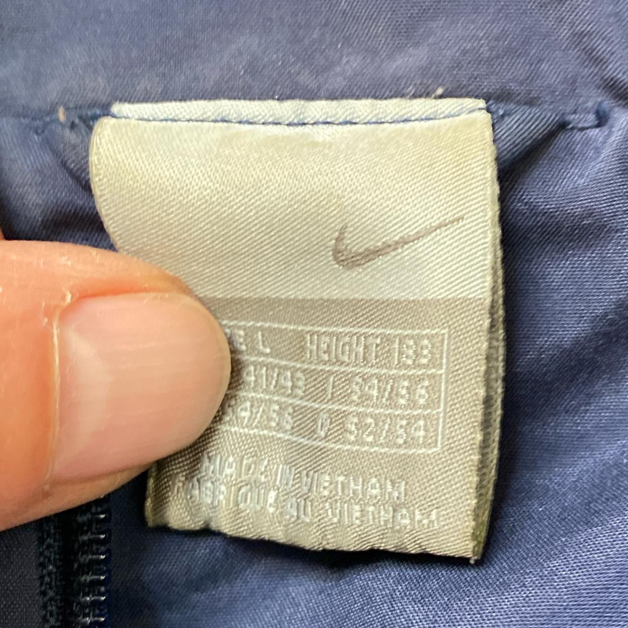 Nike Vintage Shell Jacket (Large)