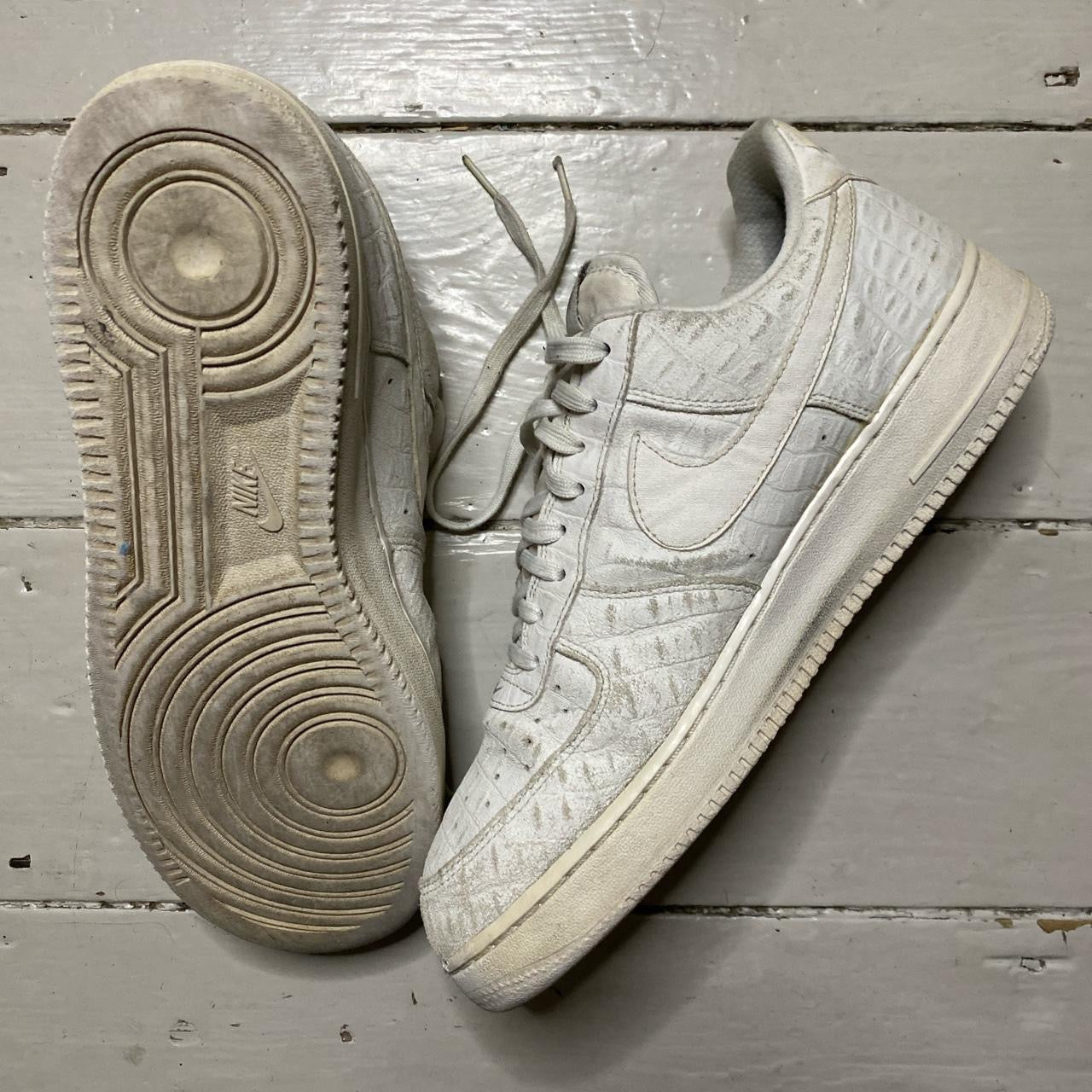 Snakeskin air clearance force ones