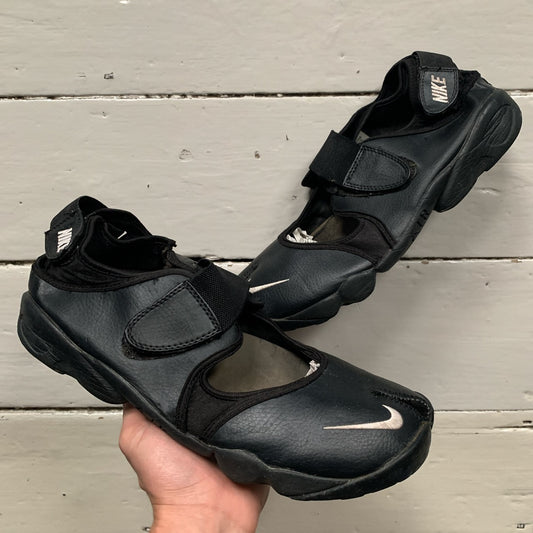 Nike Air Rift Vintage 2005 Black (UK 11)