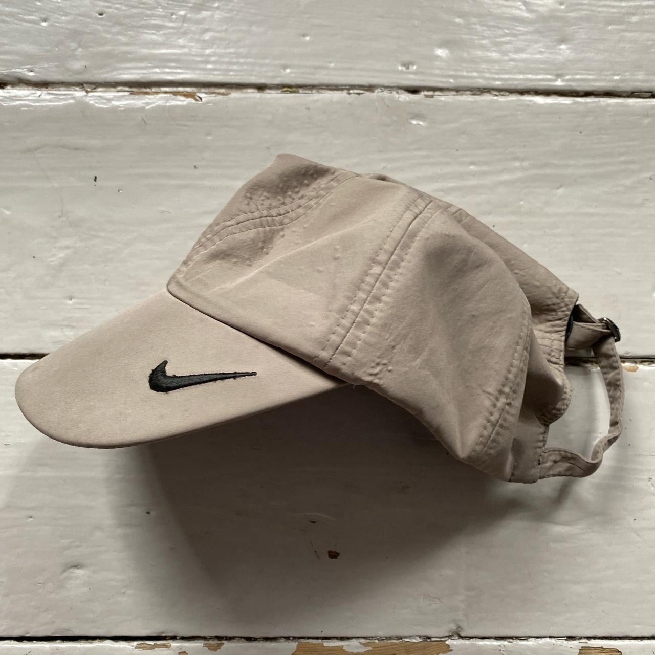 Nike Swoosh Khaki Cap