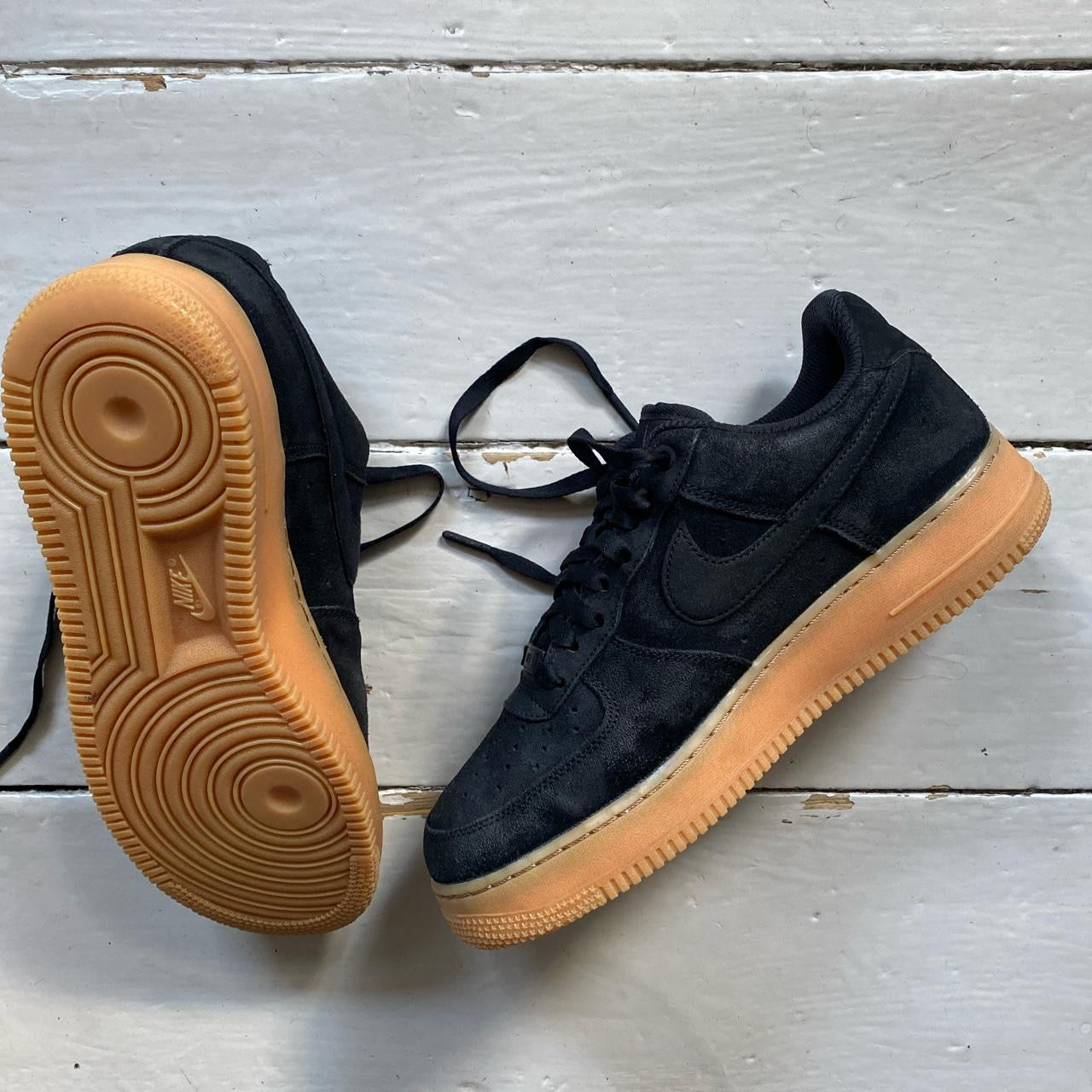 Nike Air Force 1 Black Gum (UK 8)