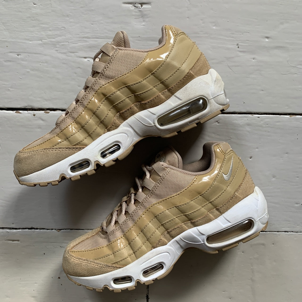 Nike Air Max 95 Beige (UK 4)