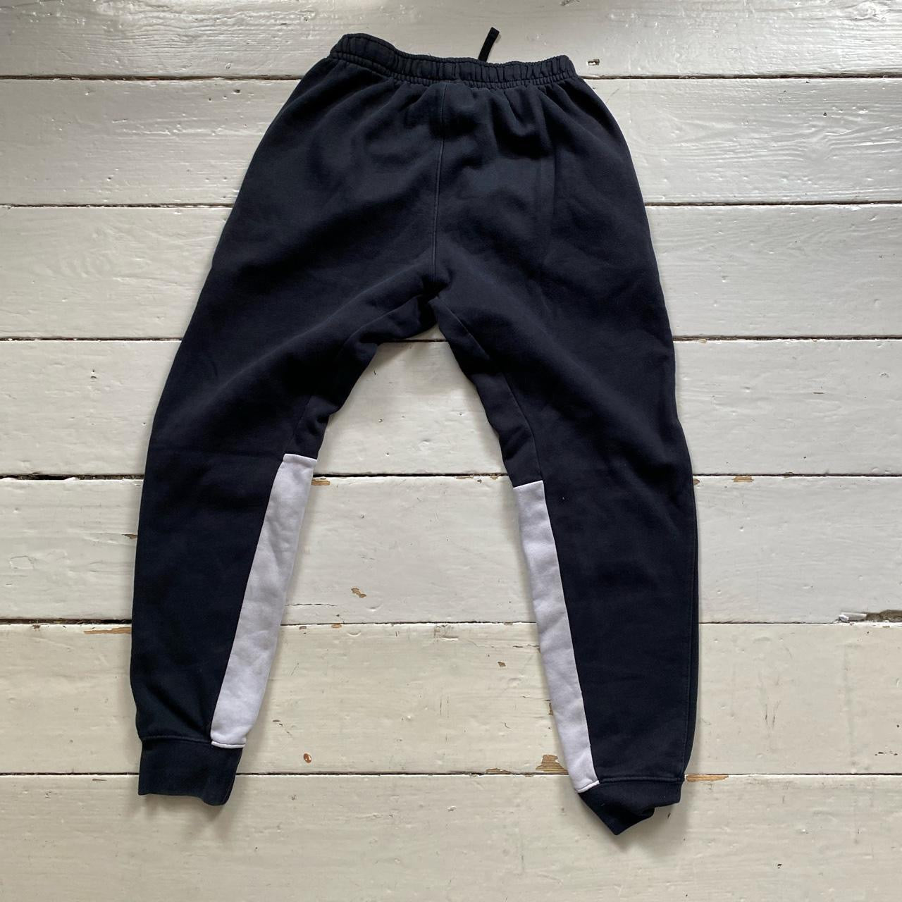 Nike Swoosh Black Joggers (XS)