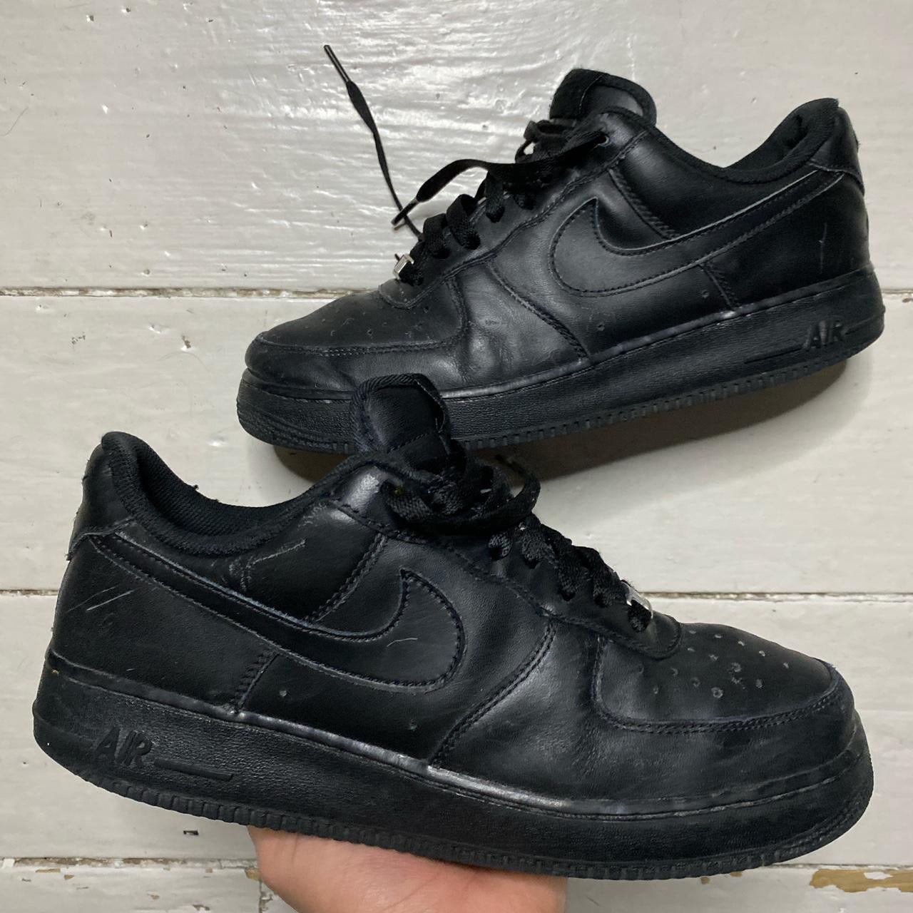 Nike Air Force 1 Black (UK 8.5)