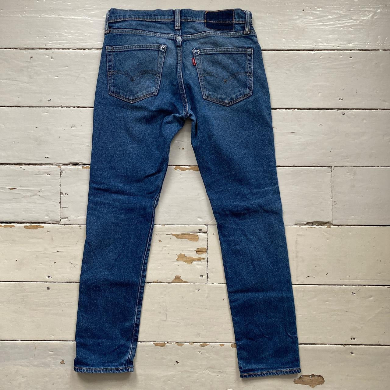 Levis Blue Jeans (32/30)