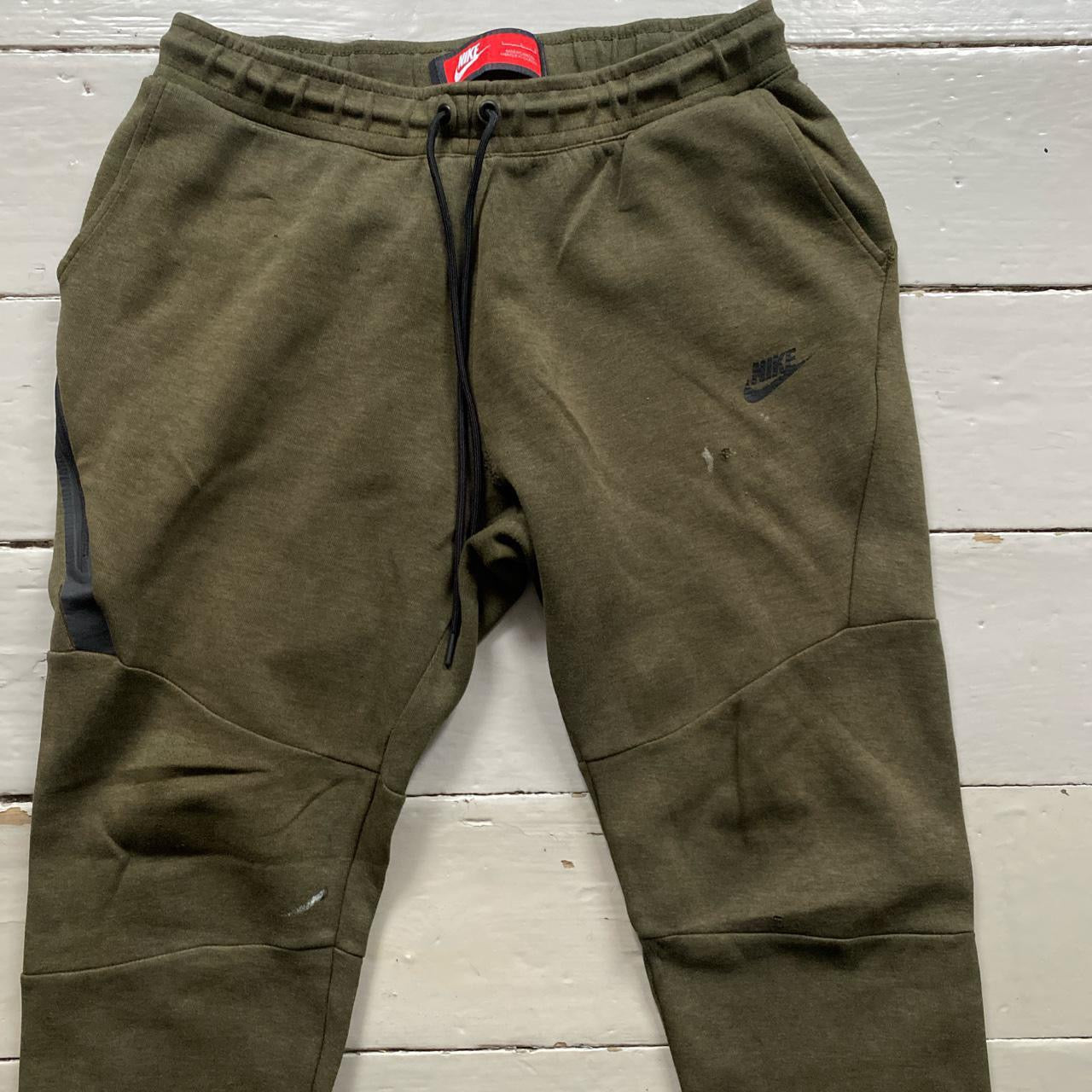 Nike Tech Fleece Khaki Joggers (Large)