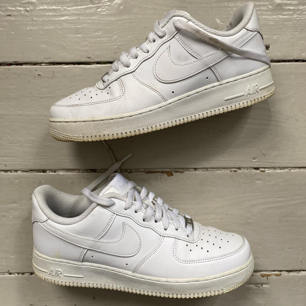 Nike Air Force 1 White (UK 9)