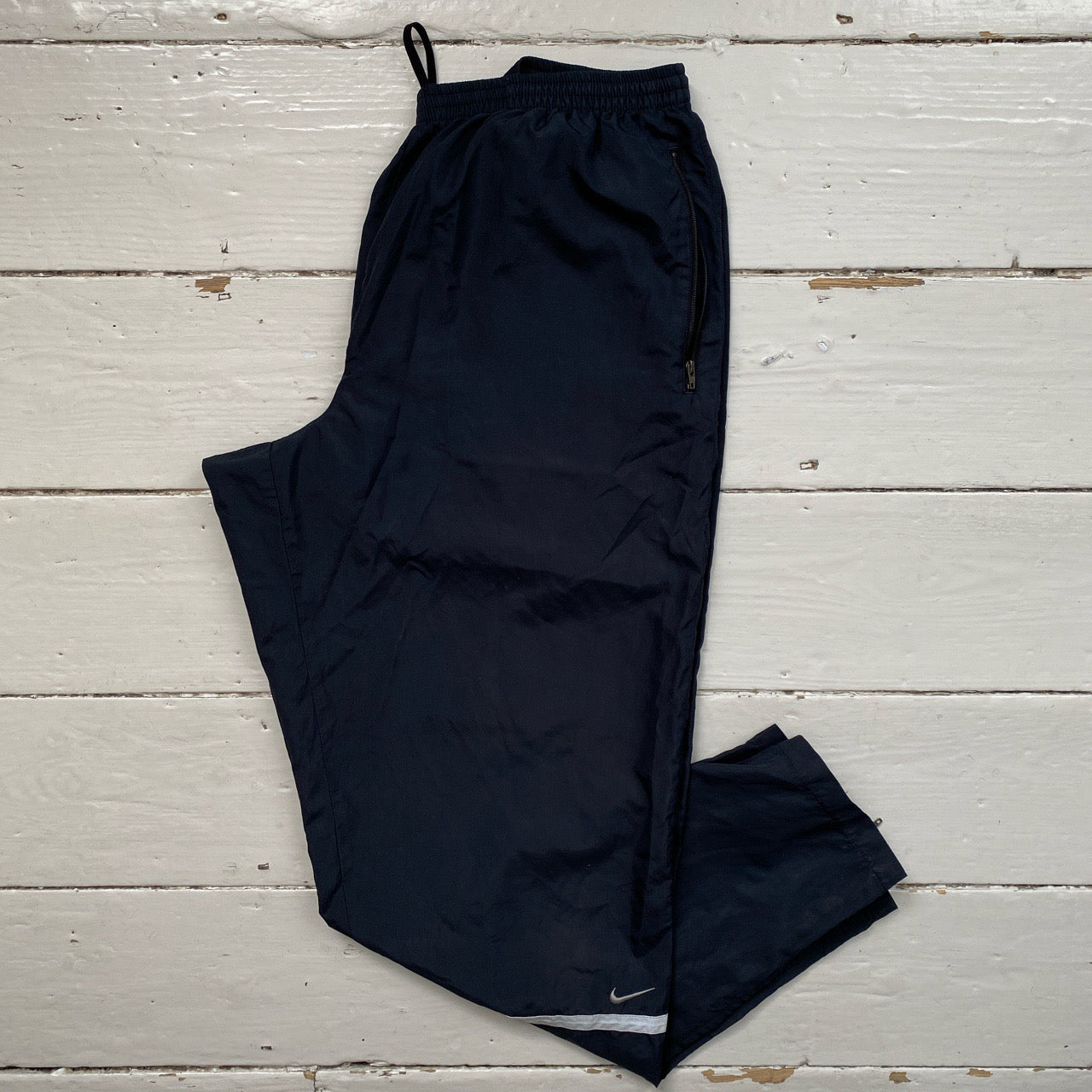 Nike Vintage Shell Bottoms (Large)