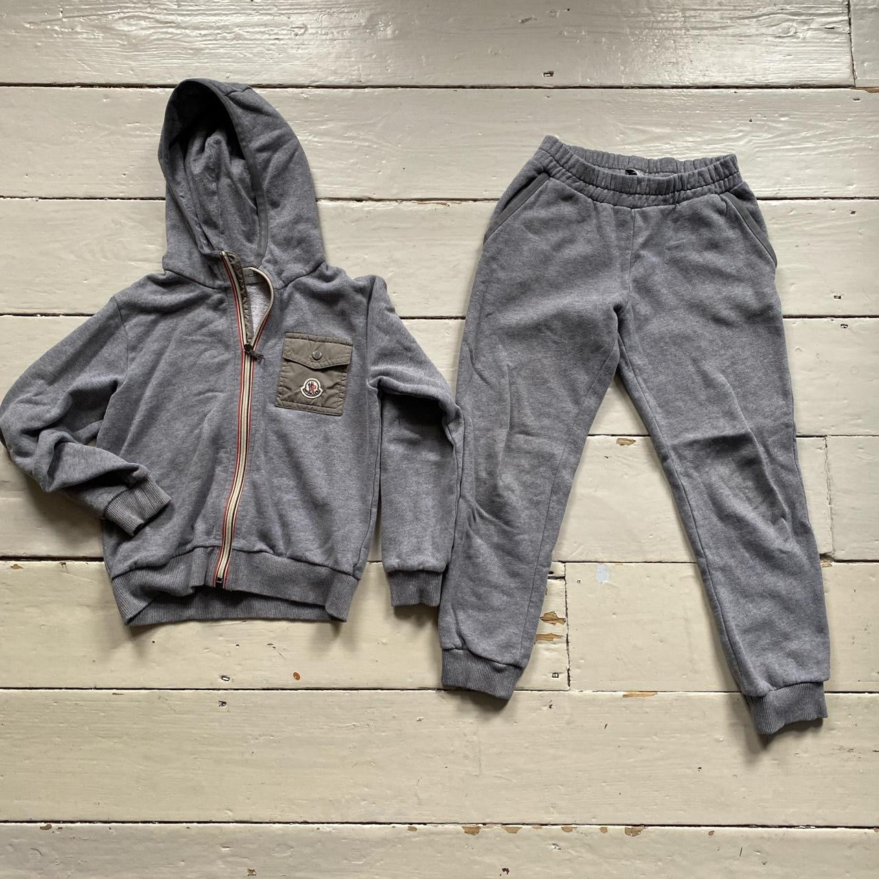 Moncler Grey Kids tracksuit (Age 8)