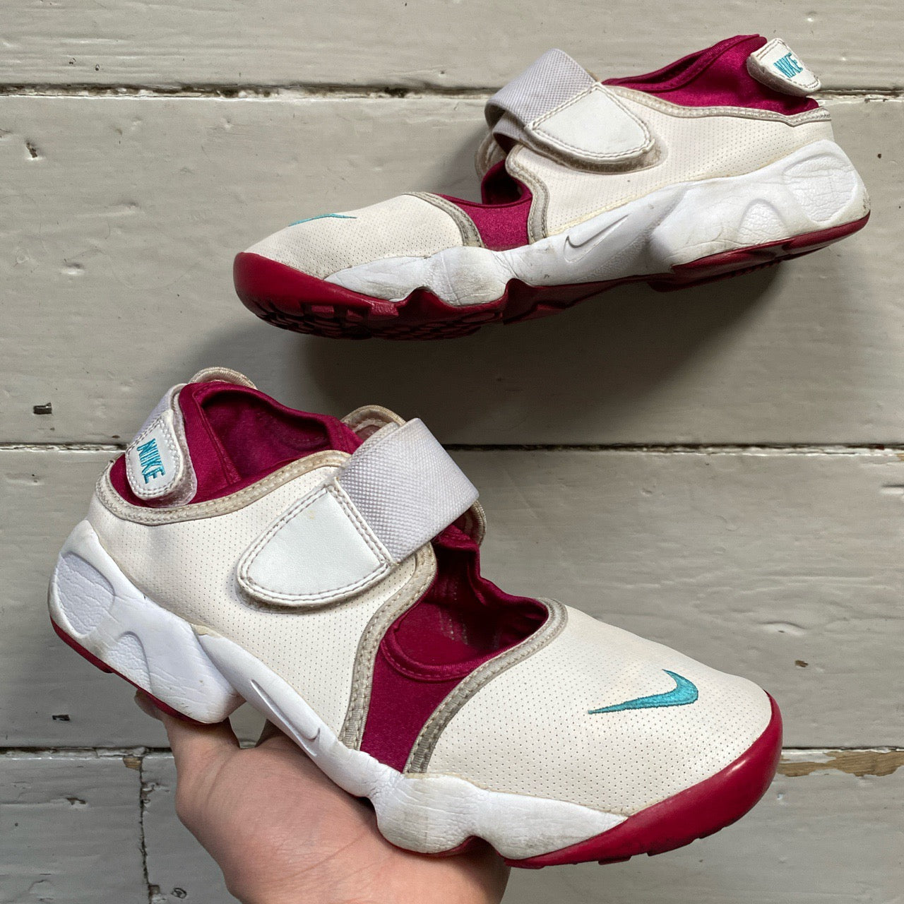 Nike Air Rift Vintage White Pink Blue (UK 5.5)