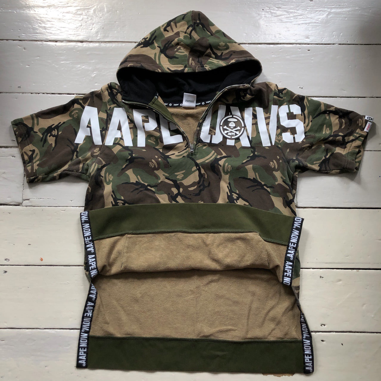 Aape by BAPE Short Sleeve Hoodie (XL)