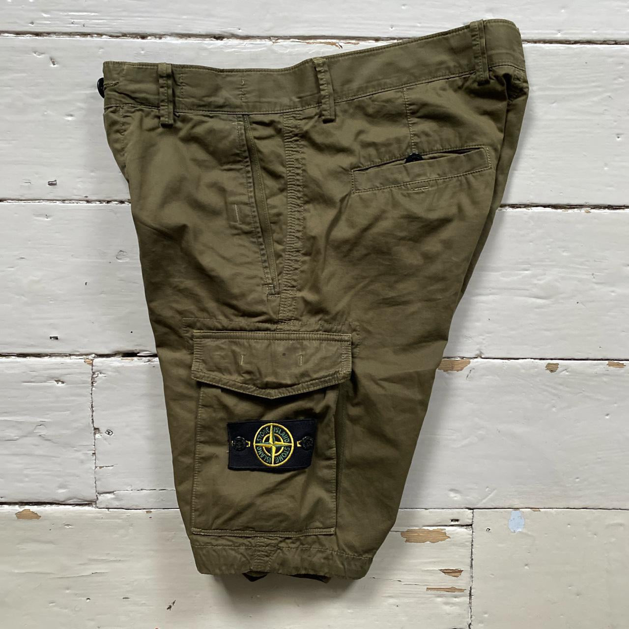 Stone Island Khaki Green Cargo Shorts (30W)