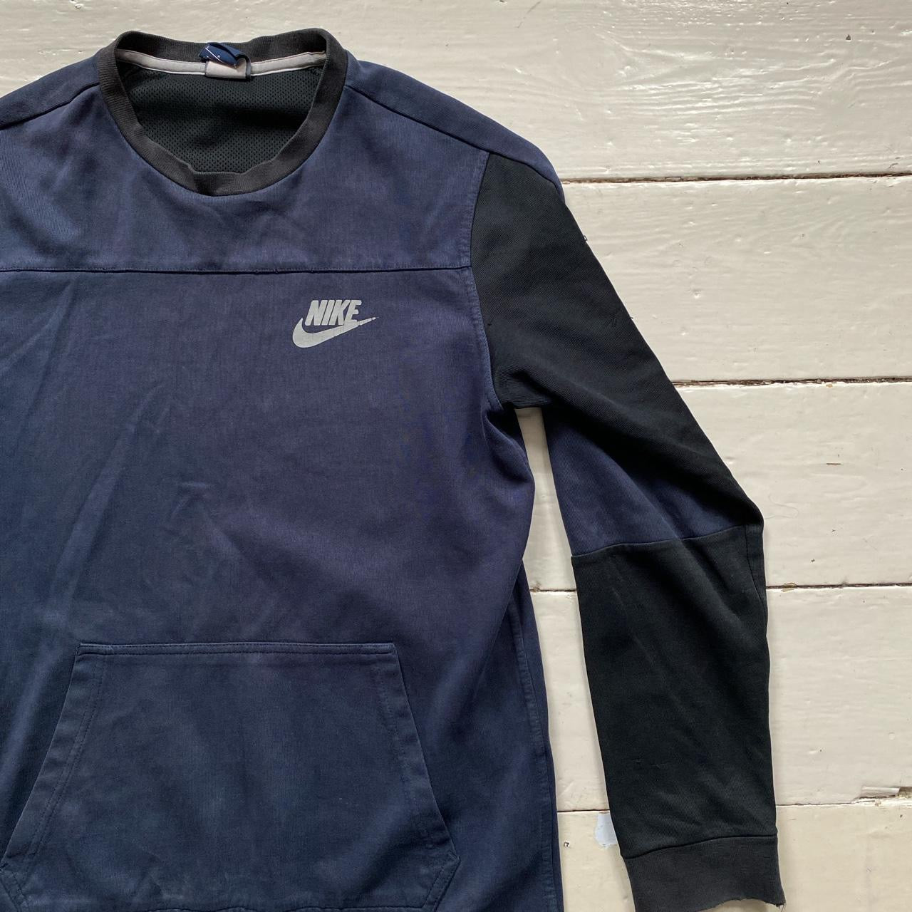 Nike Swoosh Navy Jumper (Small)