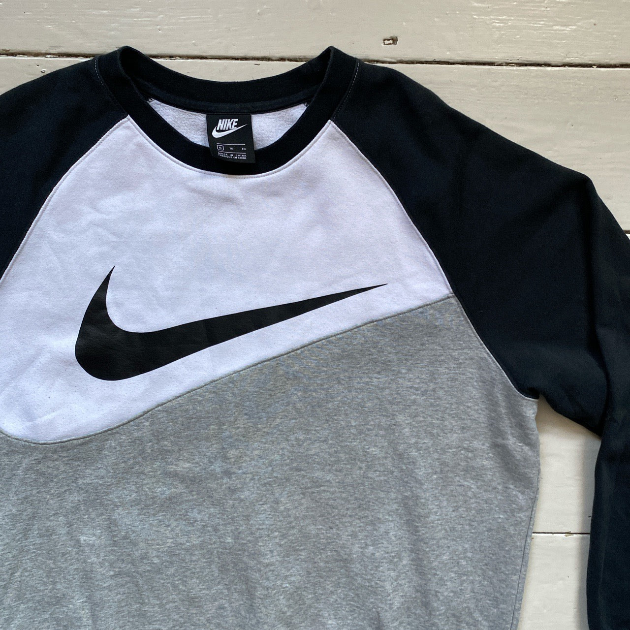 Nike Big Swoosh Jumper (XL)