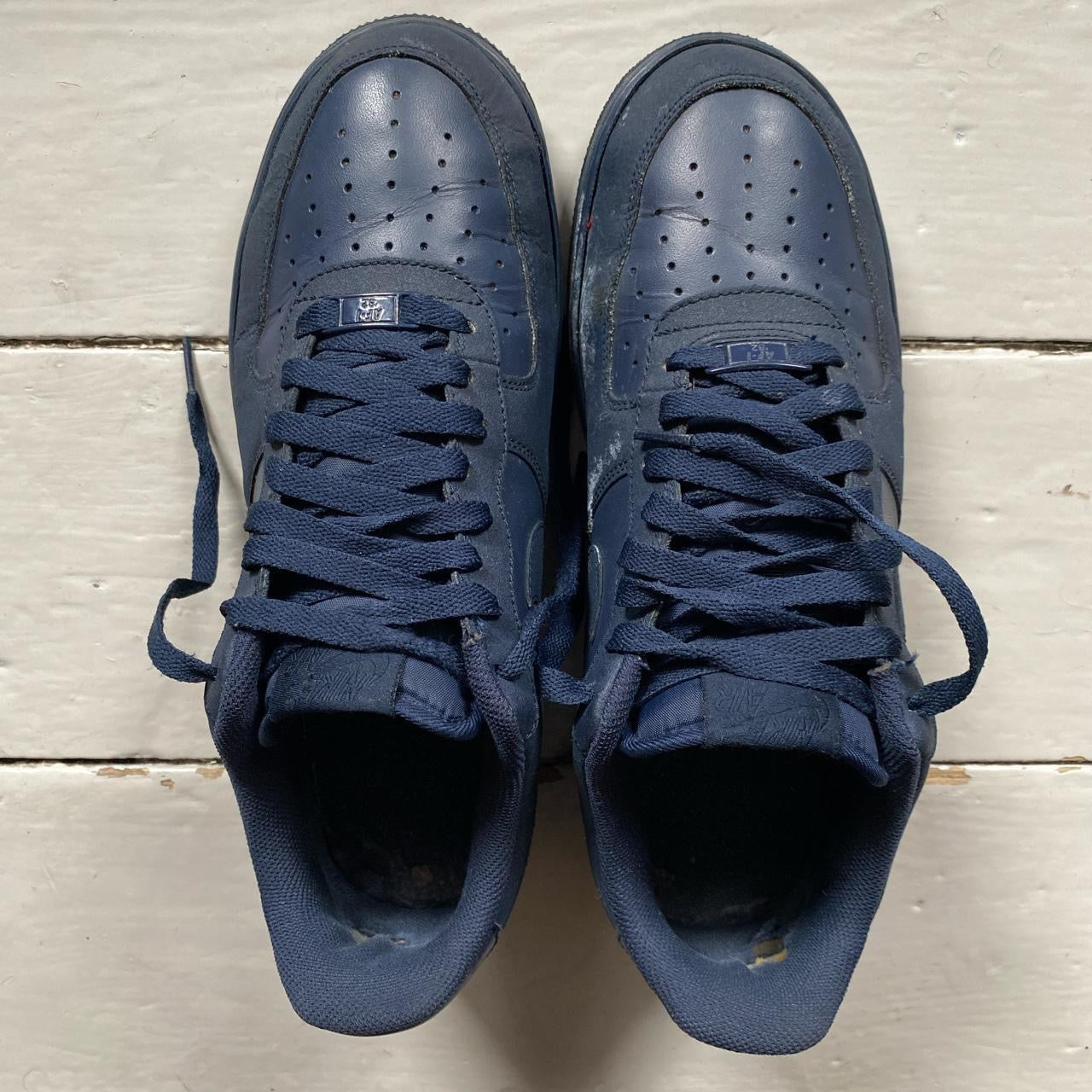 Nike Air Force 1 Navy (UK 9)