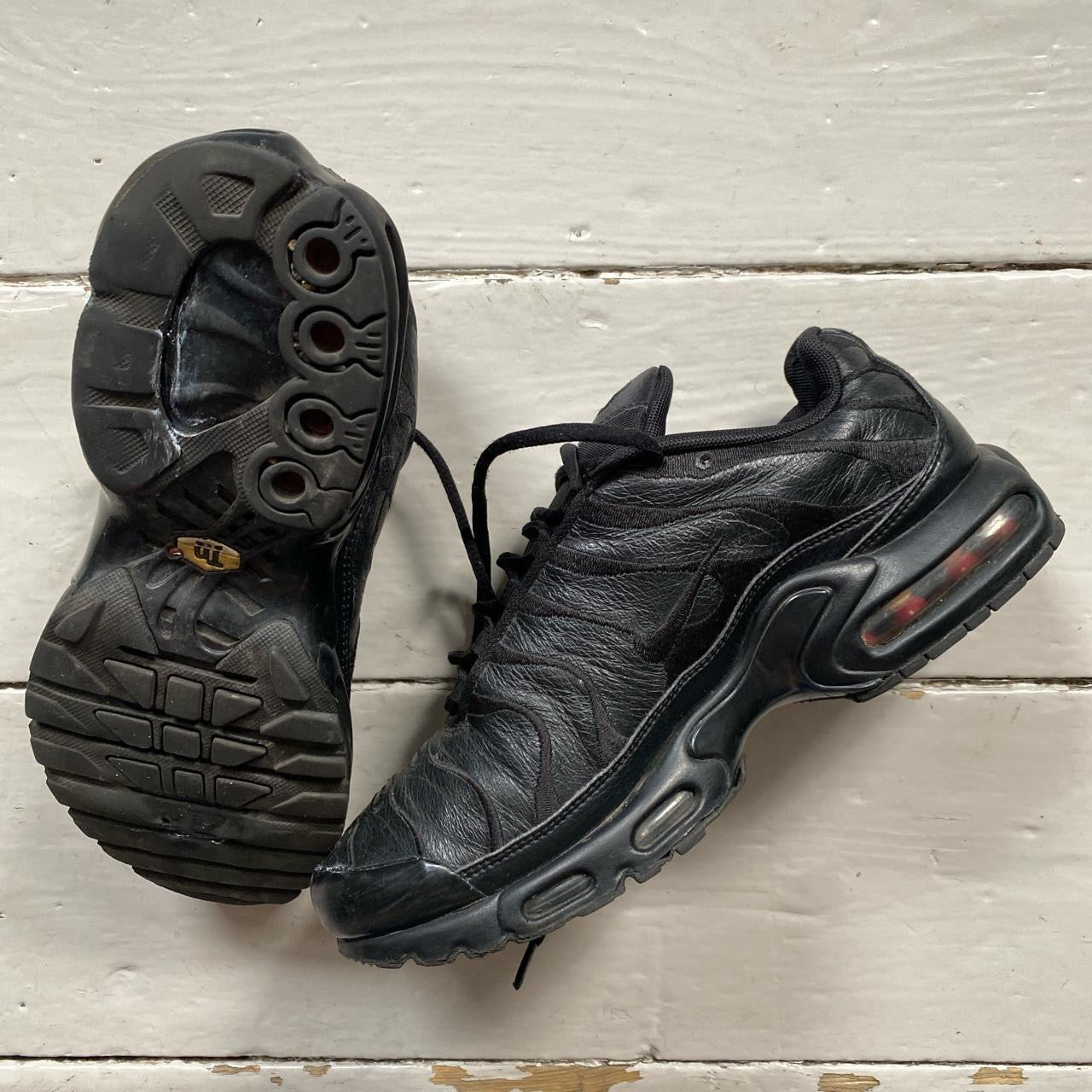 Nike TN Air Max Plus Leather Black (UK 7)