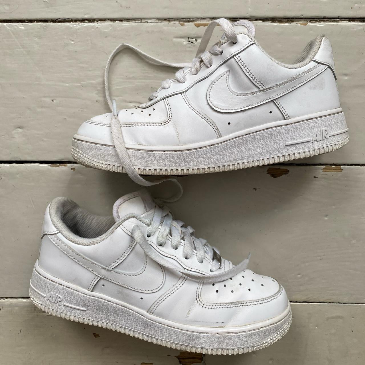 Nike Air Force 1 White (UK 6)