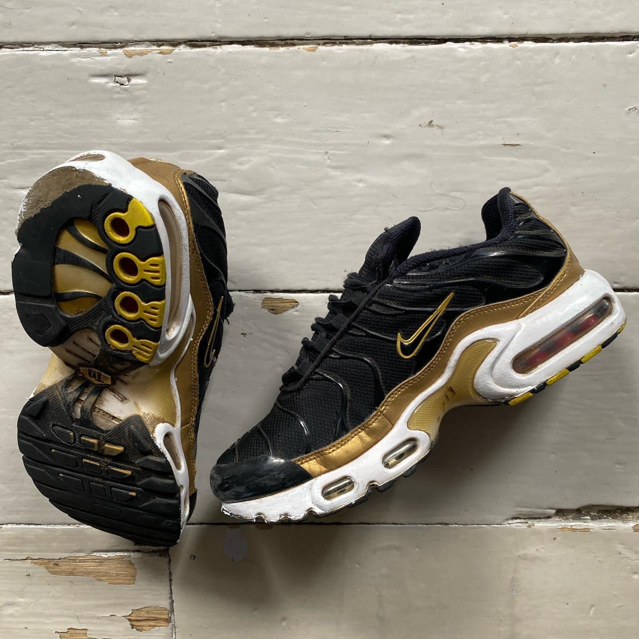 Nike TN Air Max Plus Black Gold (UK 4.5)