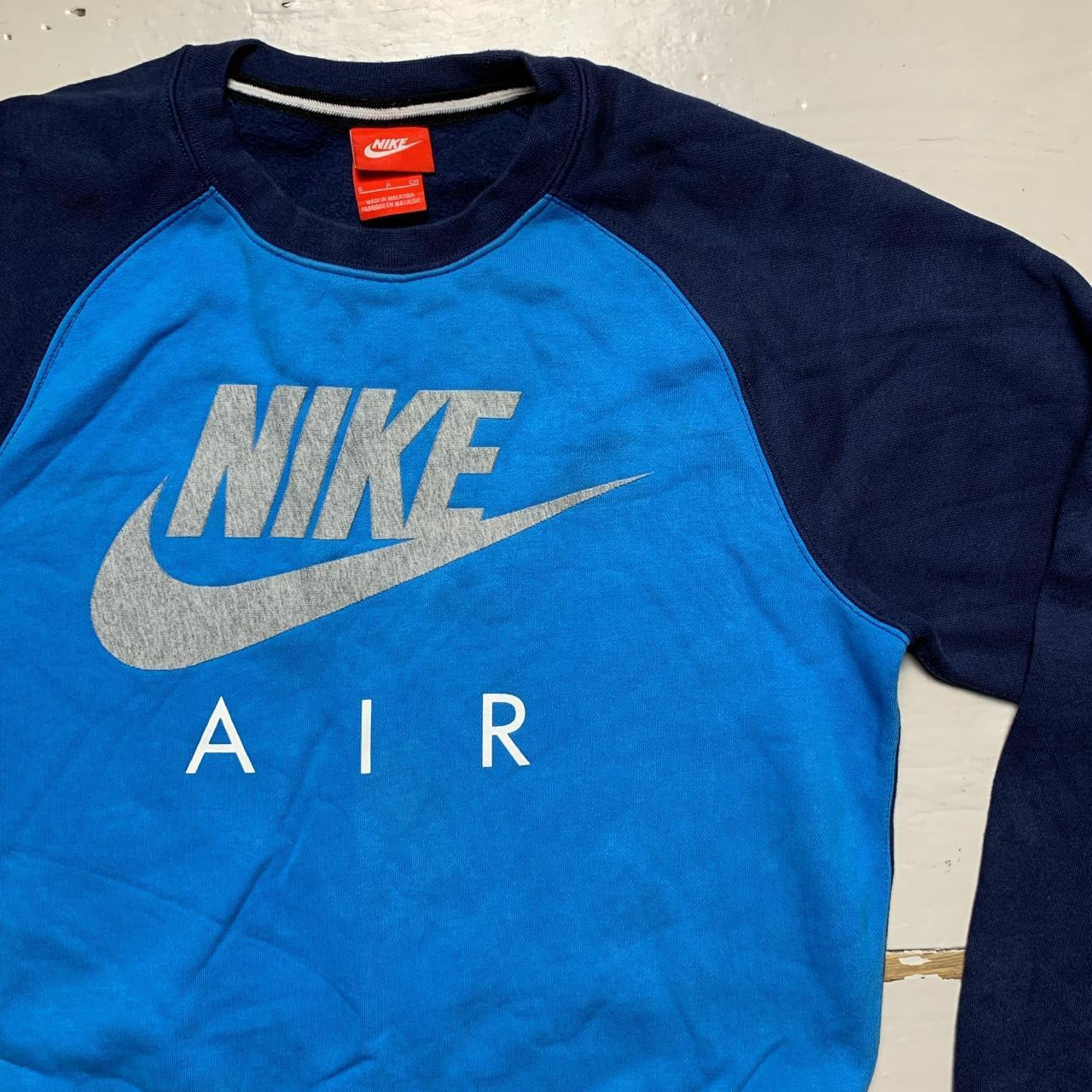 Nike Air Jumper Blue And White (Small)